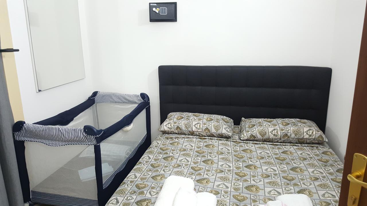 Exclusive House Center Appartement Catánia Buitenkant foto