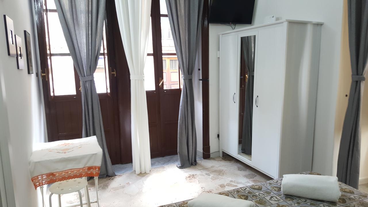 Exclusive House Center Appartement Catánia Buitenkant foto