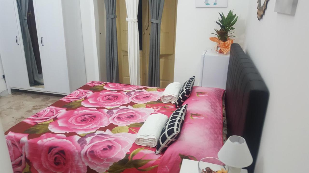 Exclusive House Center Appartement Catánia Buitenkant foto